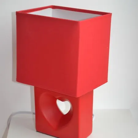 La Boite Rouge * ستافيلوت